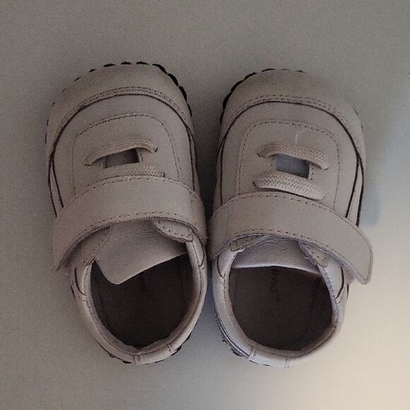 Pediped Soft Gray Baby Walker Shoes - Picture 1 of 10
